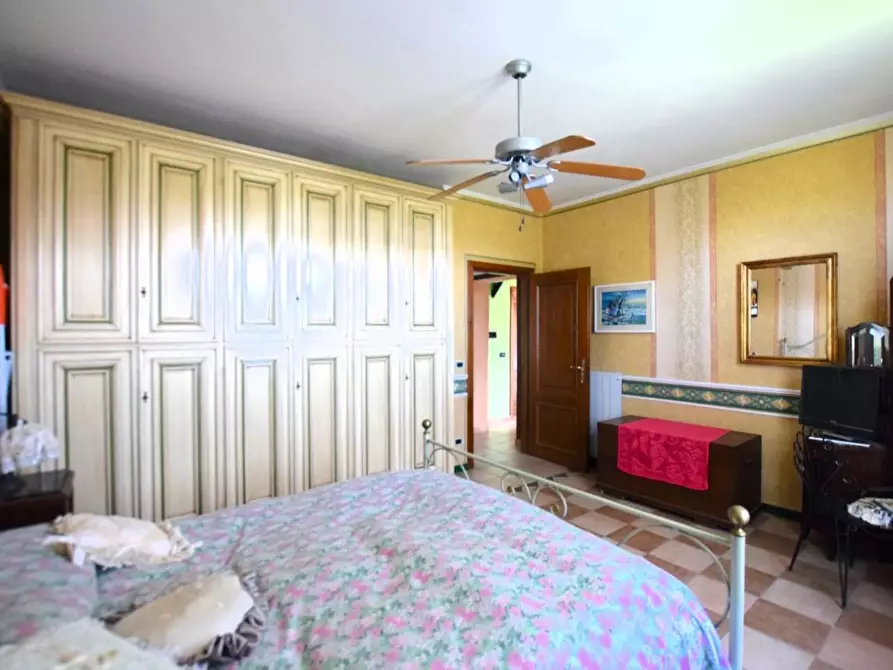 Immagine 35 di Villa in vendita  a Pontedera