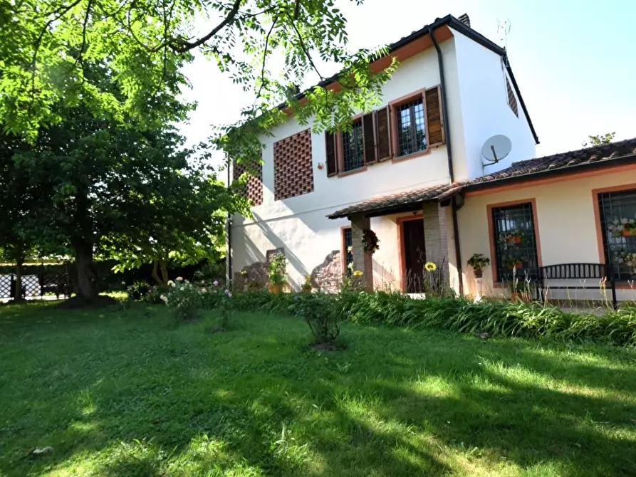 Immagine 65 di Villa in vendita  a Pontedera