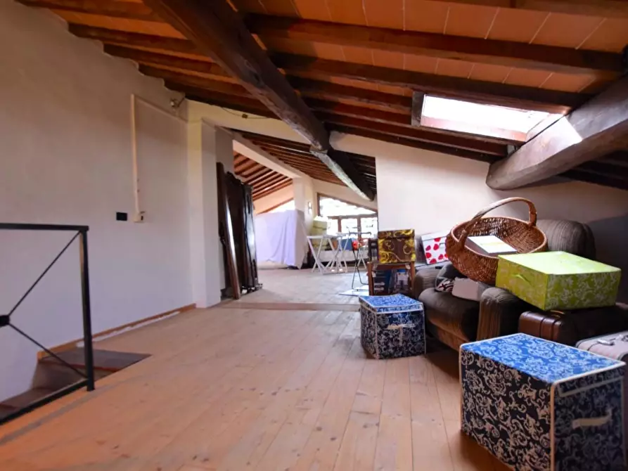 Immagine 49 di Villa in vendita  a Pontedera