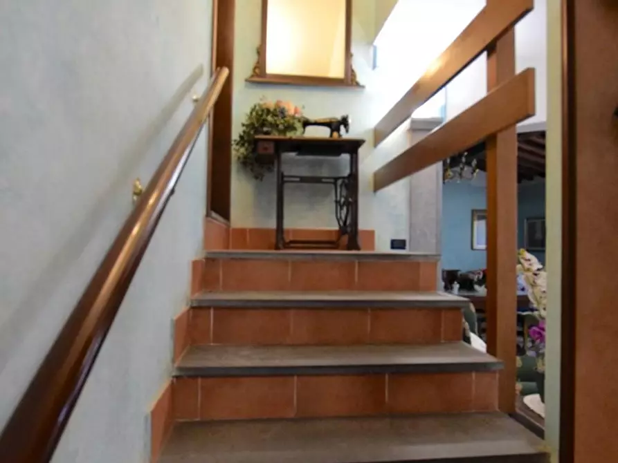 Immagine 32 di Villa in vendita  a Pontedera