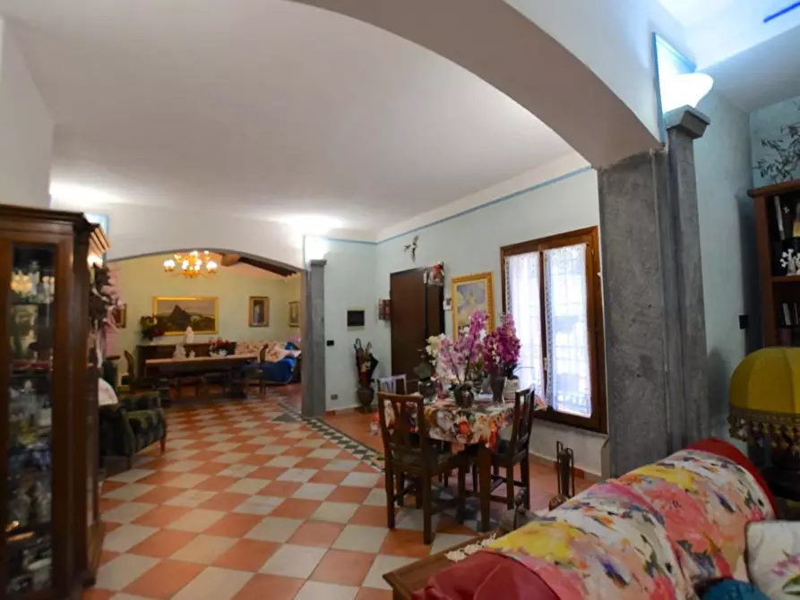 Immagine 19 di Villa in vendita  a Pontedera