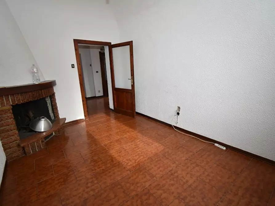 Immagine 2 di Appartamento in vendita  a San Giuliano Terme