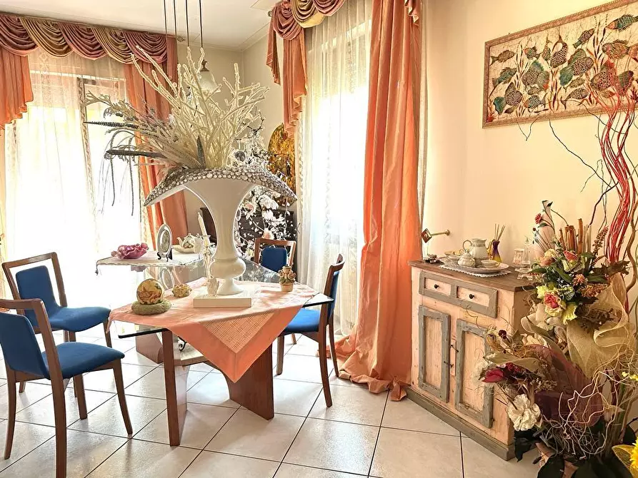 Immagine 5 di Appartamento in vendita  a Vinci