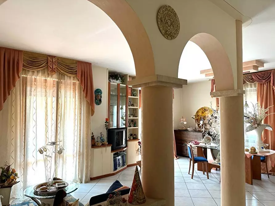 Immagine 7 di Appartamento in vendita  a Vinci