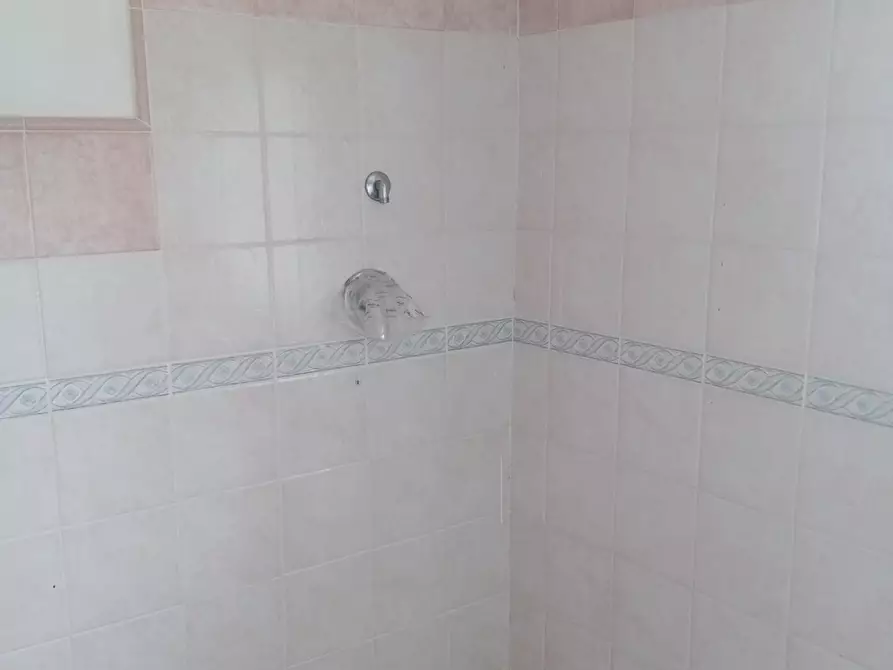 Immagine 11 di Porzione di casa in vendita  a Villafranca In Lunigiana