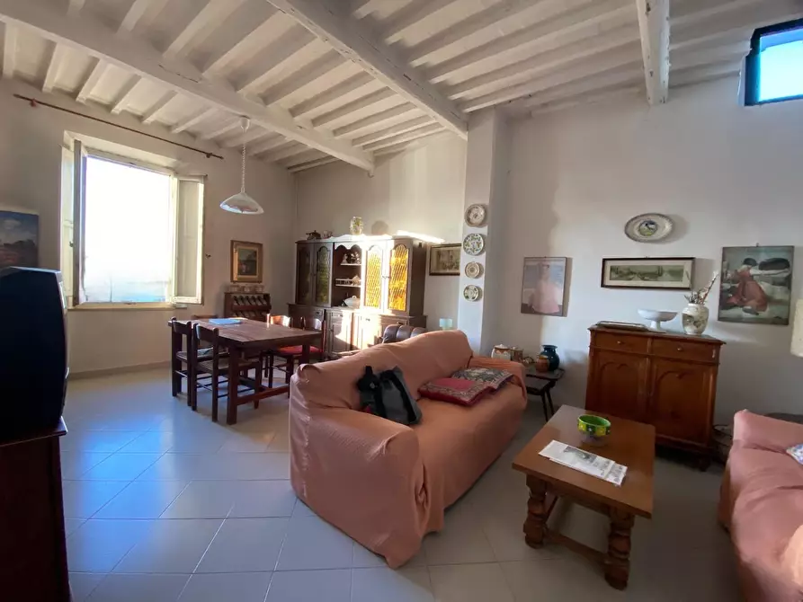 Immagine 9 di Appartamento in vendita  a Montelupo Fiorentino