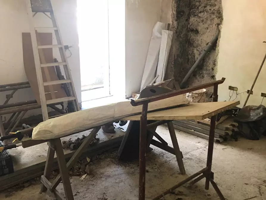 Immagine 4 di Casa semindipendente in vendita  a Massa