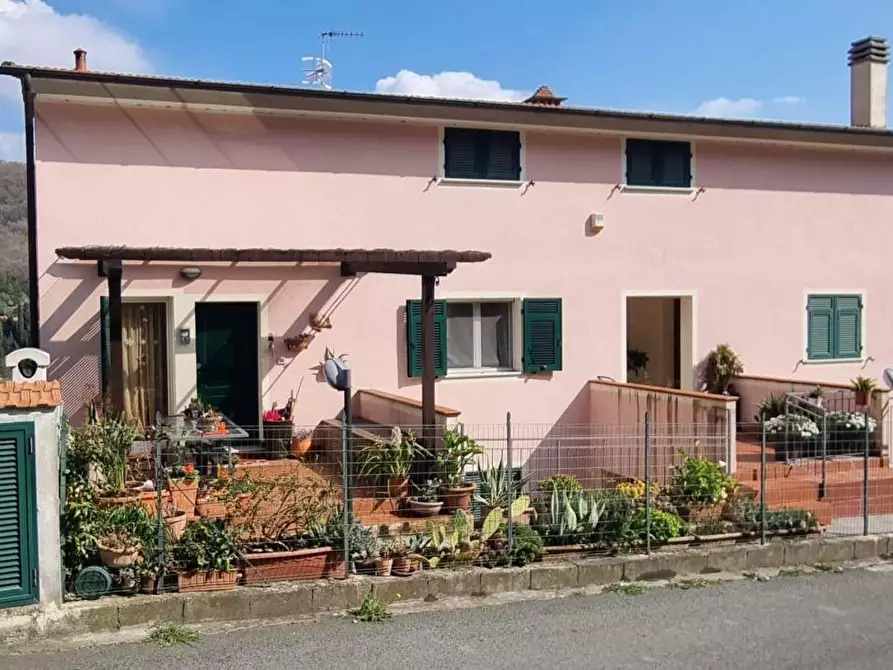 Immagine 27 di Appartamento in vendita  a Lerici