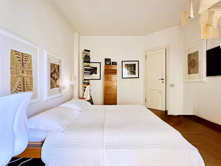 Immagine 23 di Mansarda in vendita  a Massa