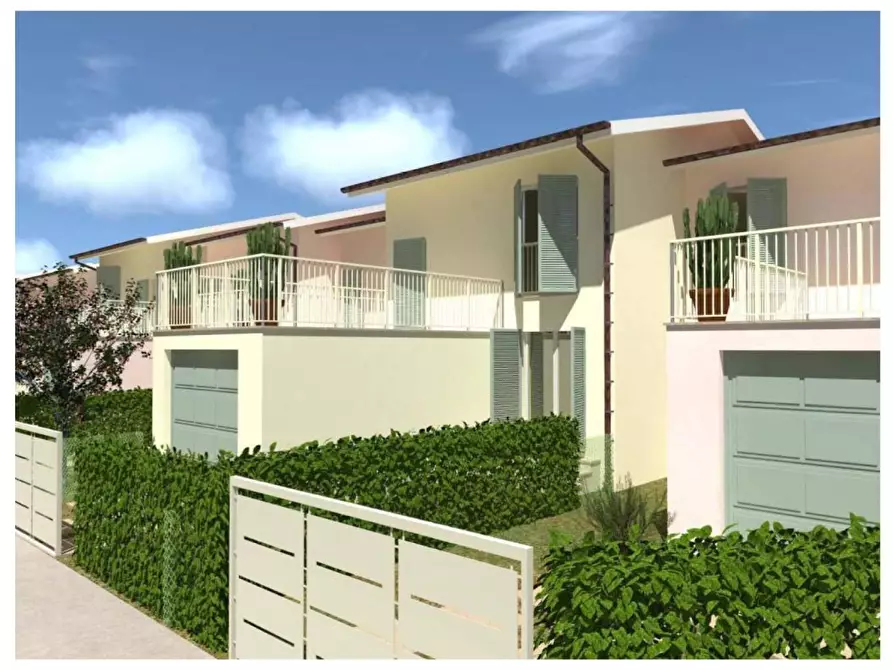 Immagine 3 di Villetta a schiera in vendita  a Livorno