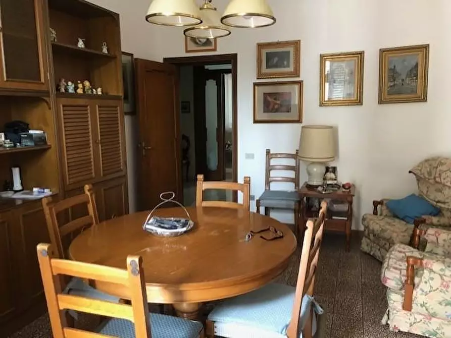 Immagine 7 di Appartamento in vendita  a Fucecchio