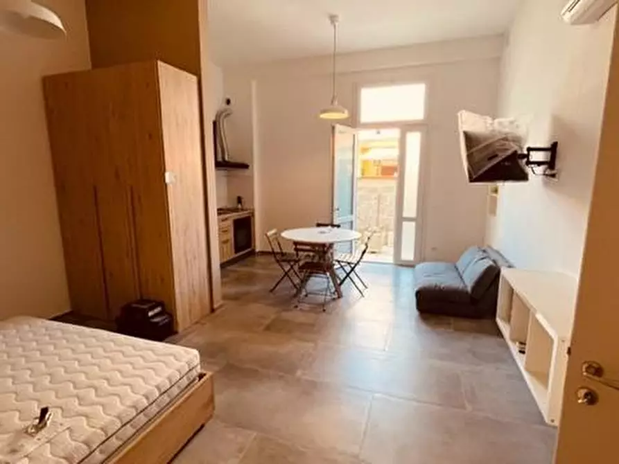 Immagine 6 di Appartamento in affitto  a Pisa