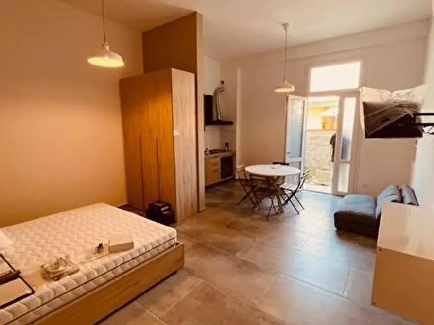 Immagine 8 di Appartamento in affitto  a Pisa