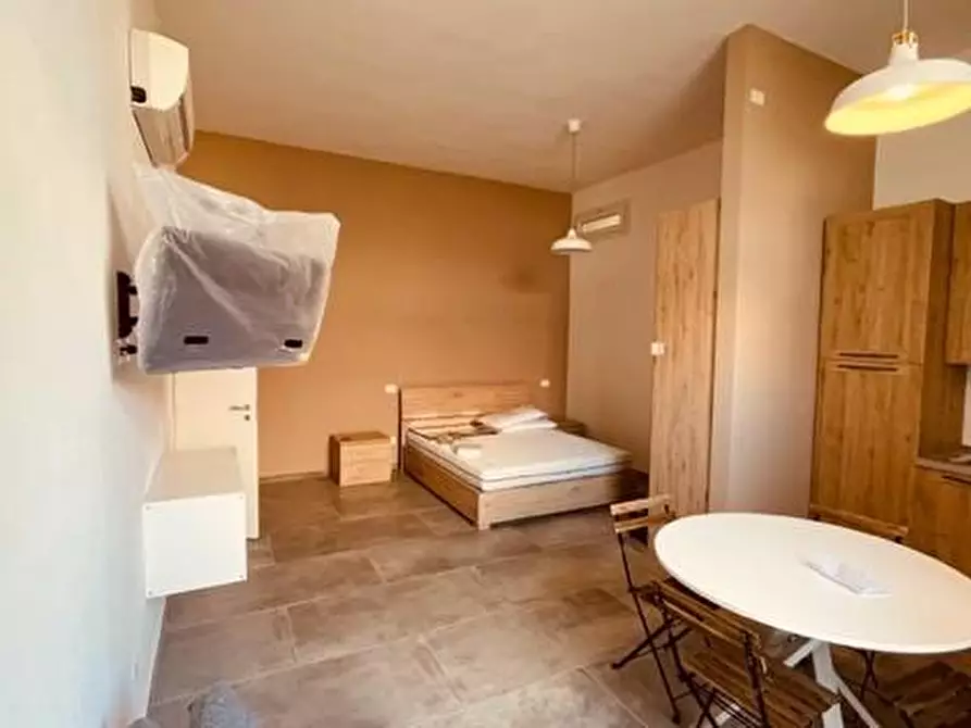 Immagine 7 di Appartamento in affitto  a Pisa