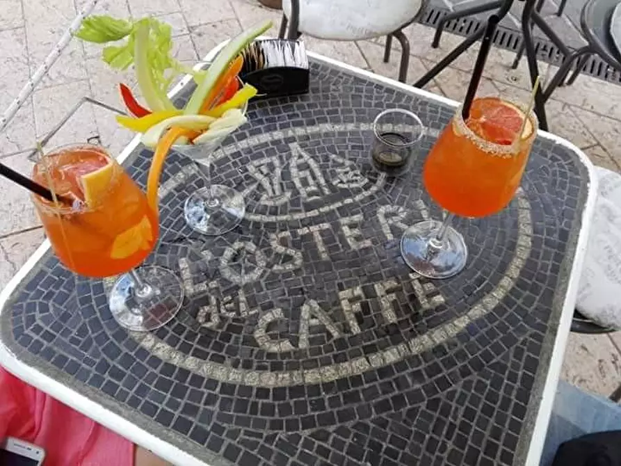 Immagine 4 di Bar / Ristorante in vendita  a Diano Marina