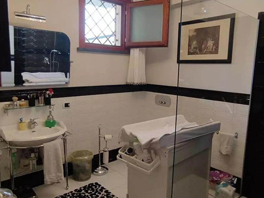 Immagine 22 di Villetta a schiera in vendita  a Santa Croce Sull'arno