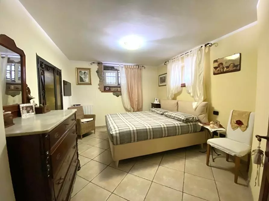 Immagine 17 di Casa semindipendente in vendita  a Massa