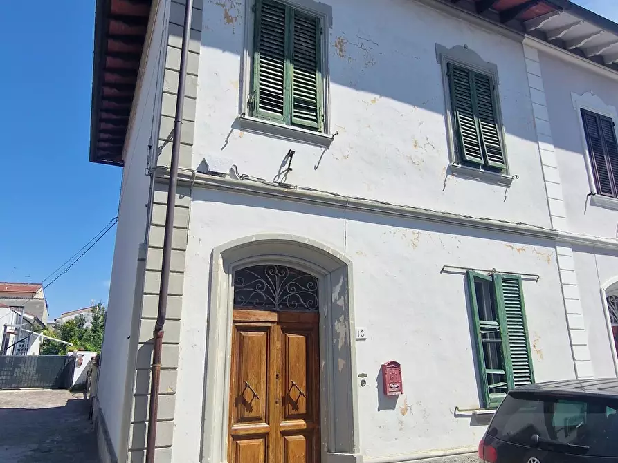 Immagine 45 di Terratetto in vendita  a Pisa