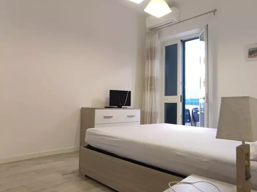 Immagine 8 di Appartamento in affitto  a Massa