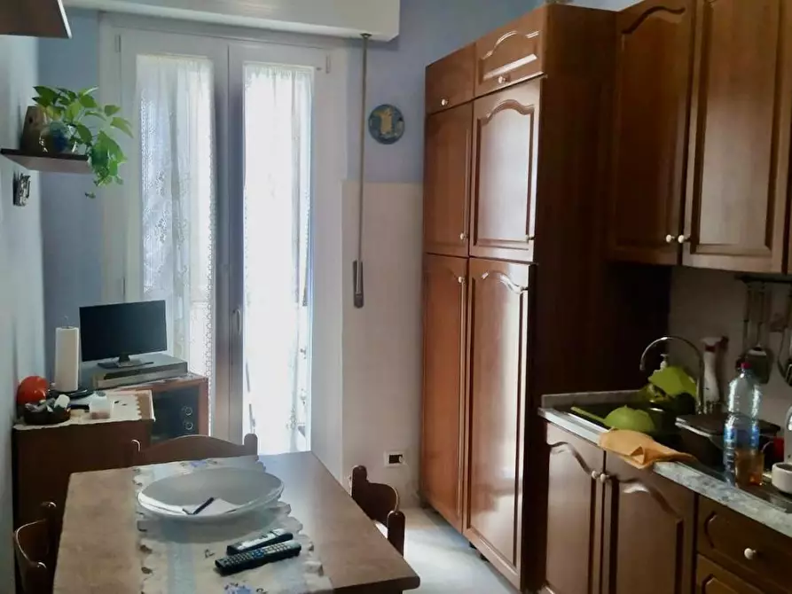 Immagine 4 di Appartamento in vendita  a Livorno