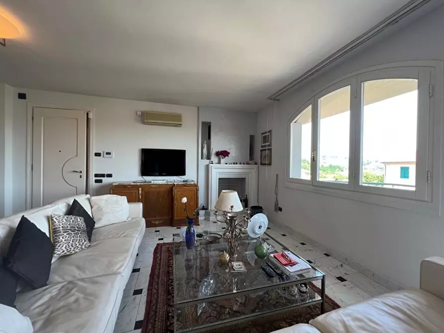 Immagine 7 di Mansarda in vendita  a Empoli