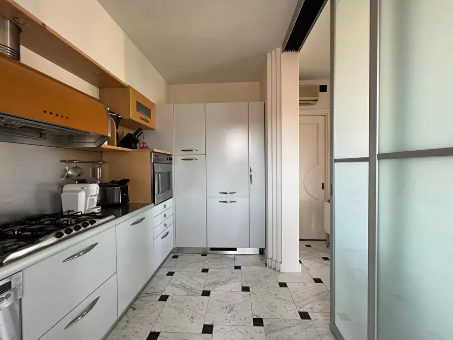 Immagine 11 di Mansarda in vendita  a Empoli