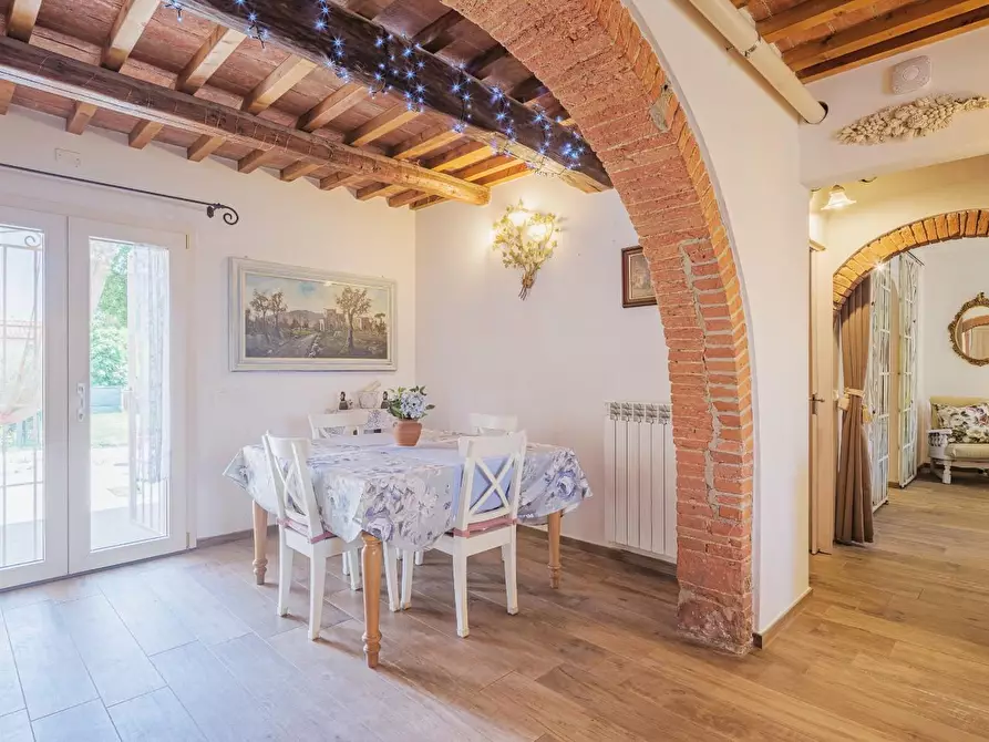 Immagine 9 di Casa indipendente in vendita  a Crespina Lorenzana