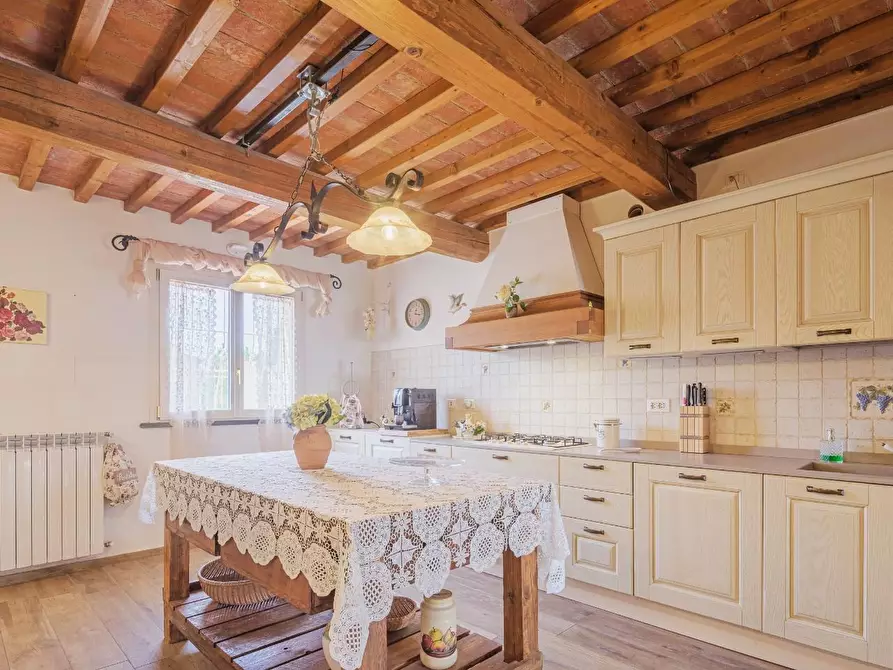 Immagine 7 di Casa indipendente in vendita  a Crespina Lorenzana