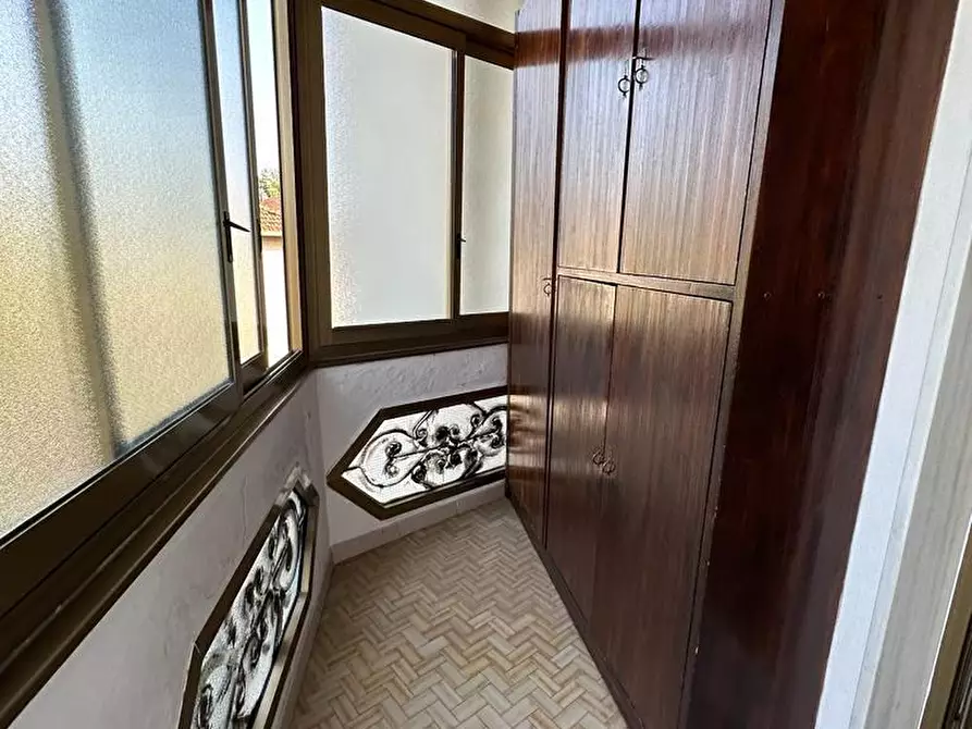 Immagine 25 di Casa indipendente in vendita  a Massa