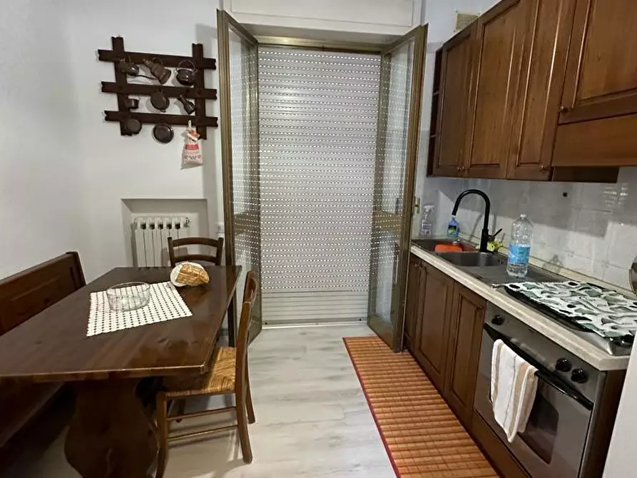 Immagine 7 di Casa indipendente in vendita  a Massa