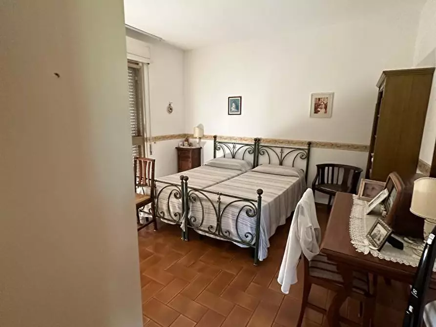 Immagine 20 di Casa indipendente in vendita  a Massa