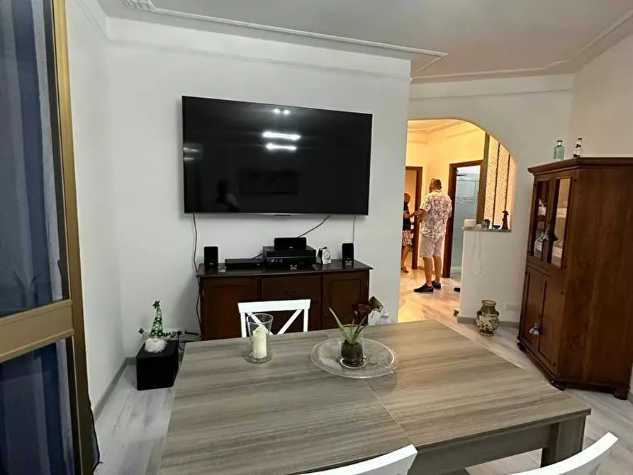 Immagine 35 di Casa indipendente in vendita  a Massa