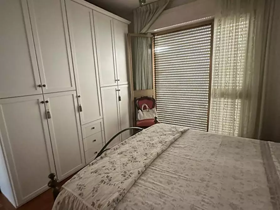 Immagine 19 di Casa indipendente in vendita  a Massa