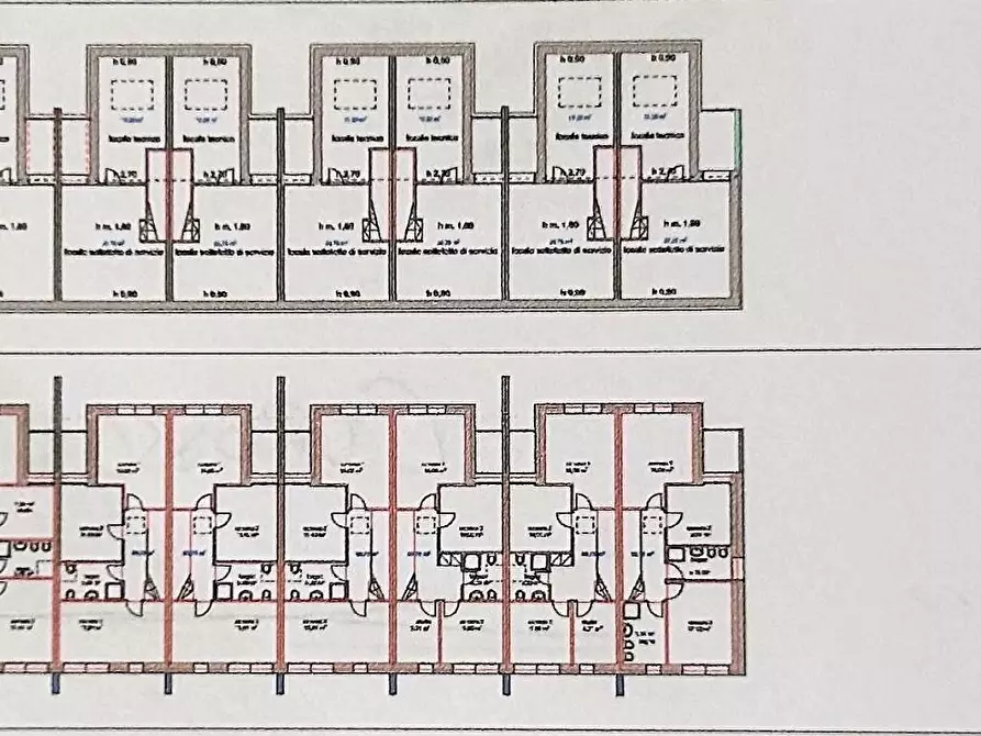 Immagine 2 di Porzione di casa in vendita  a Siena