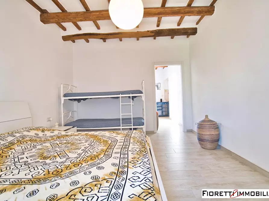 Immagine 44 di Casa colonica in vendita  a Piombino