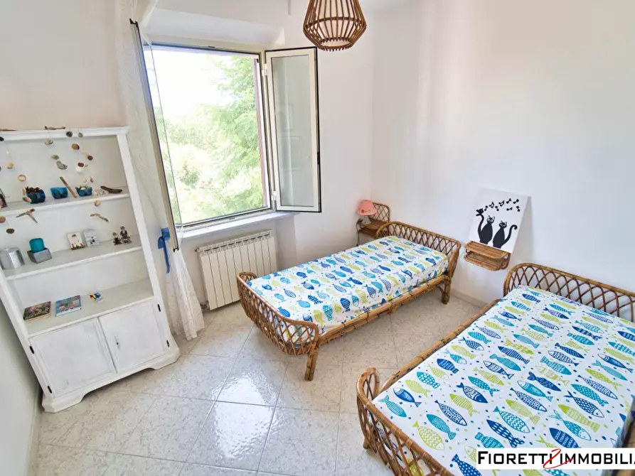 Immagine 26 di Casa colonica in vendita  a Piombino