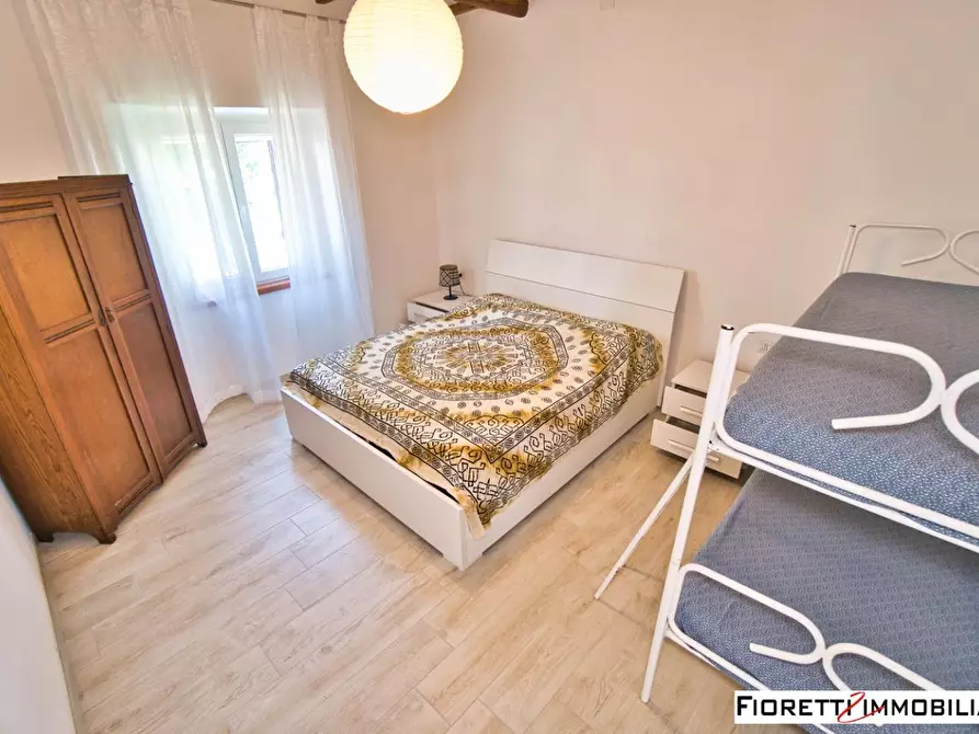 Immagine 43 di Casa colonica in vendita  a Piombino