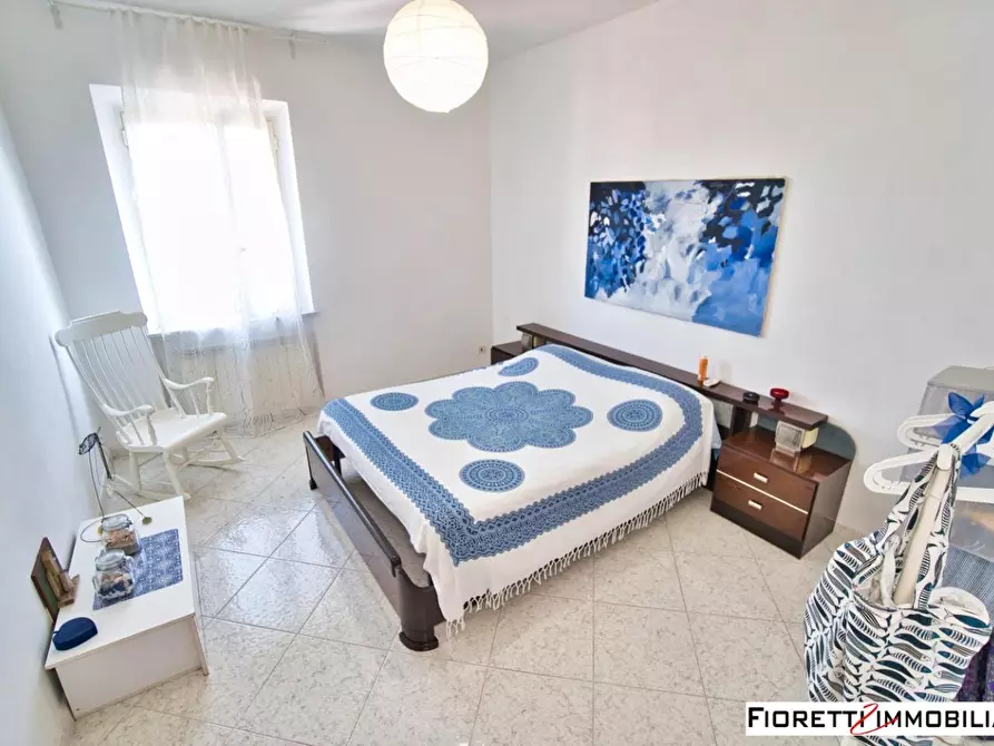 Immagine 25 di Casa colonica in vendita  a Piombino