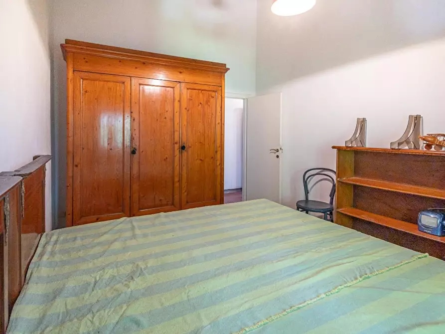 Immagine 16 di Casa colonica in vendita  a Fauglia