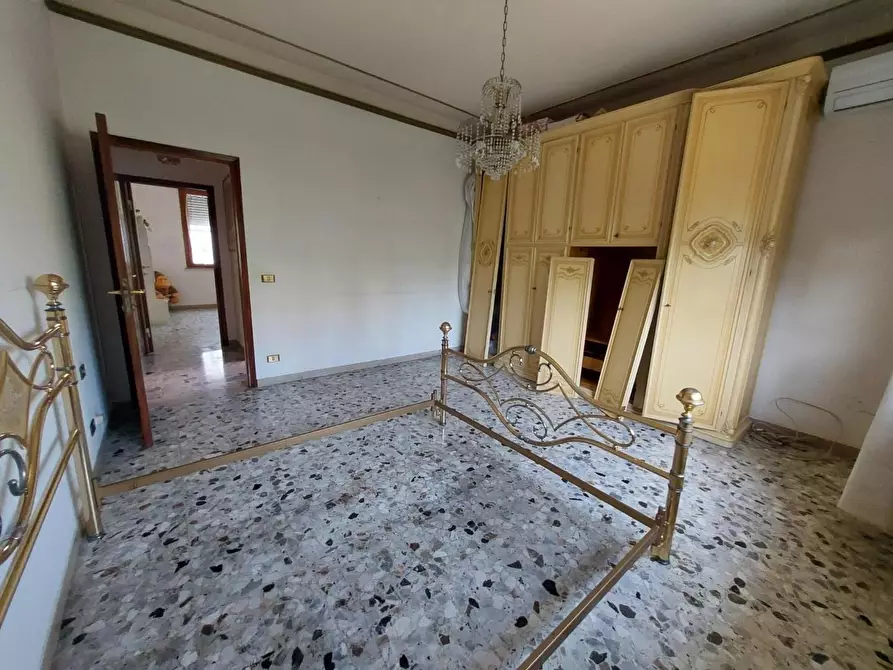 Immagine 26 di Casa indipendente in vendita  a Pontedera