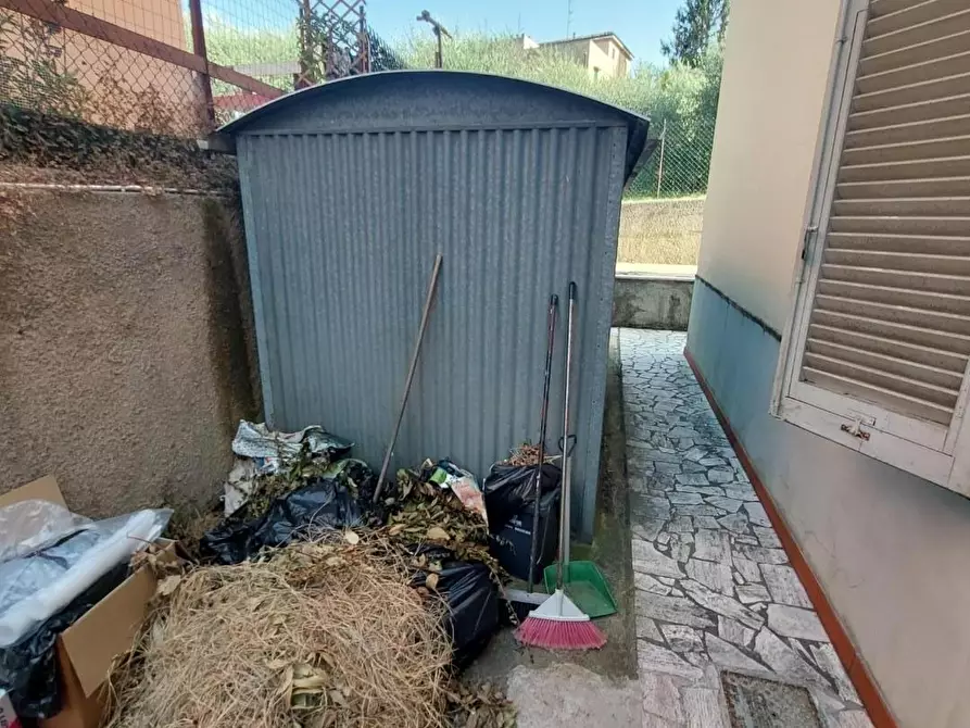 Immagine 51 di Casa indipendente in vendita  a Pontedera