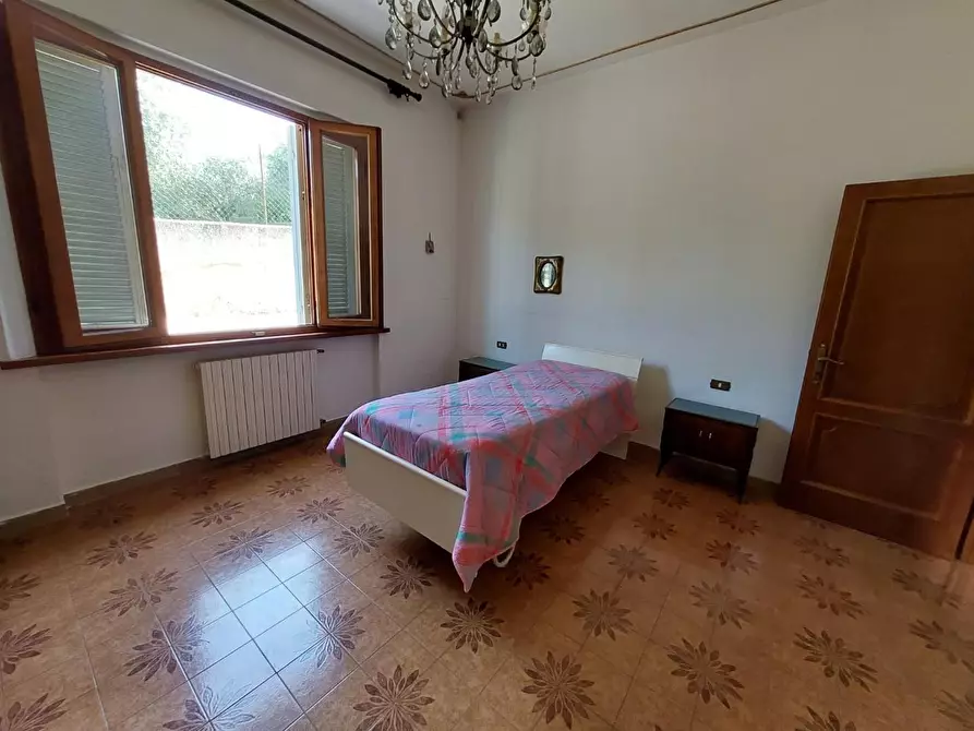 Immagine 41 di Casa indipendente in vendita  a Pontedera