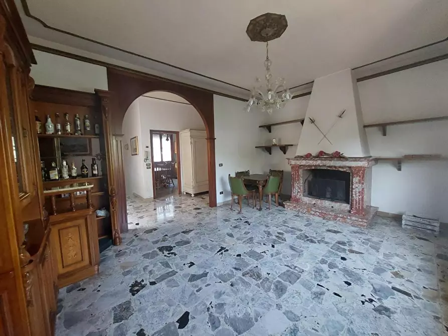 Immagine 8 di Casa indipendente in vendita  a Pontedera