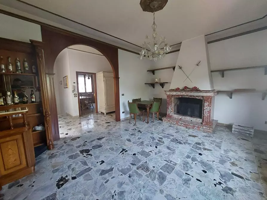 Immagine 9 di Casa indipendente in vendita  a Pontedera