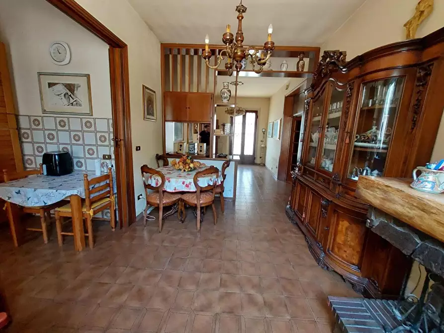 Immagine 34 di Casa indipendente in vendita  a Pontedera