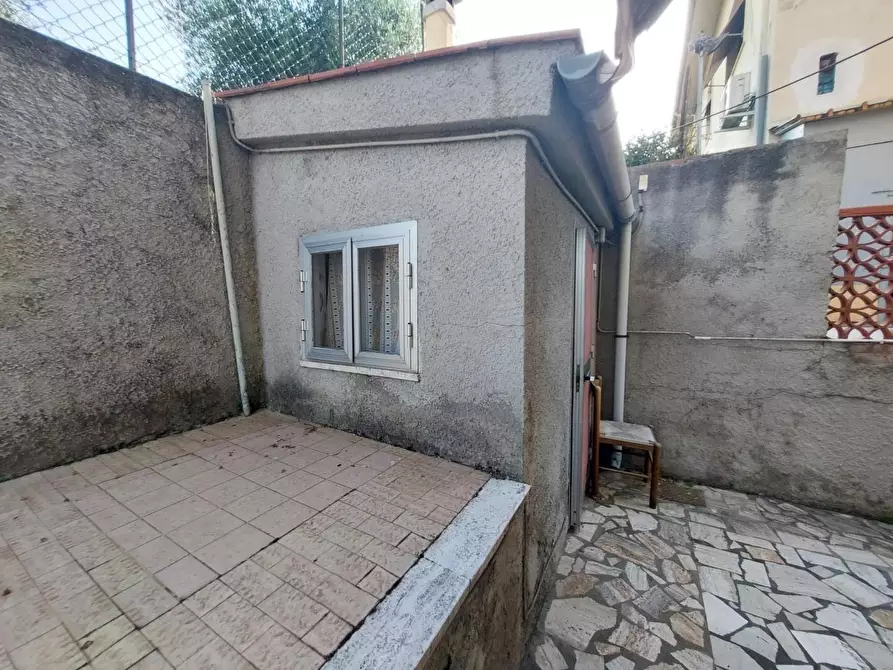 Immagine 53 di Casa indipendente in vendita  a Pontedera