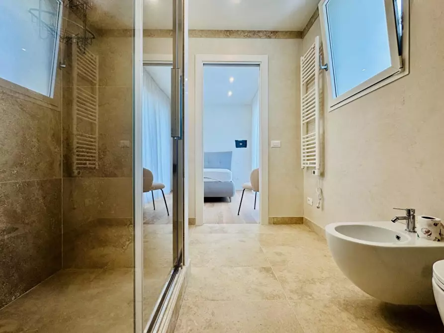 Immagine 48 di Casa indipendente in vendita  a Pietrasanta