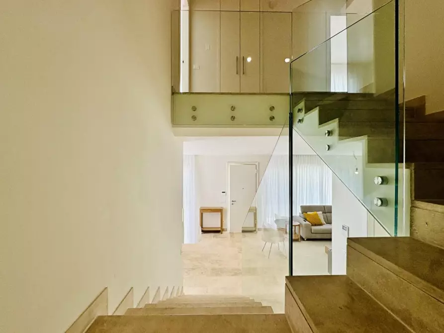 Immagine 51 di Casa indipendente in vendita  a Pietrasanta