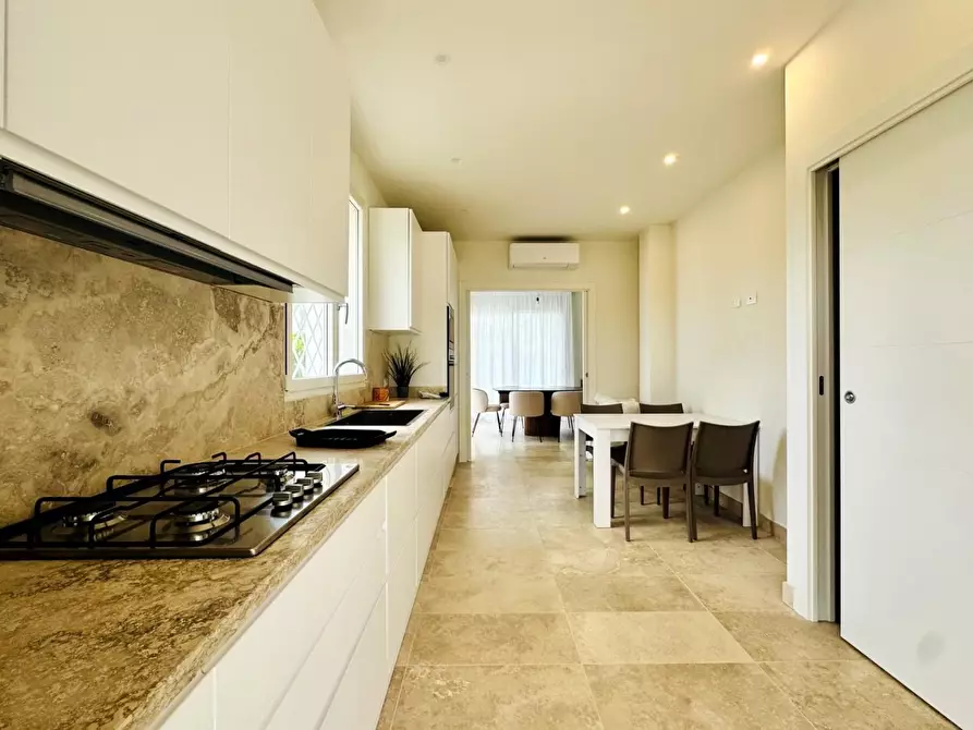 Immagine 11 di Casa indipendente in vendita  a Pietrasanta