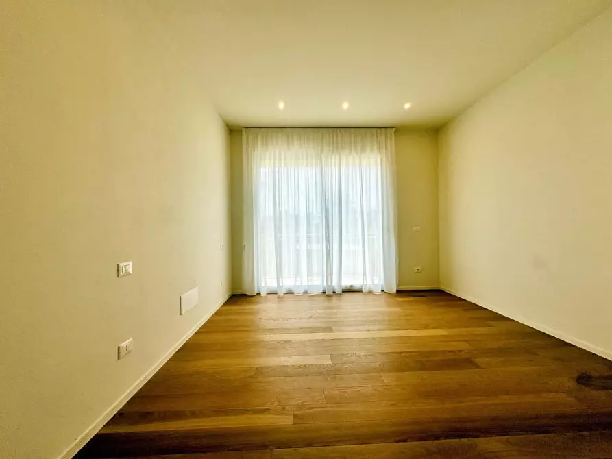 Immagine 34 di Casa indipendente in vendita  a Pietrasanta